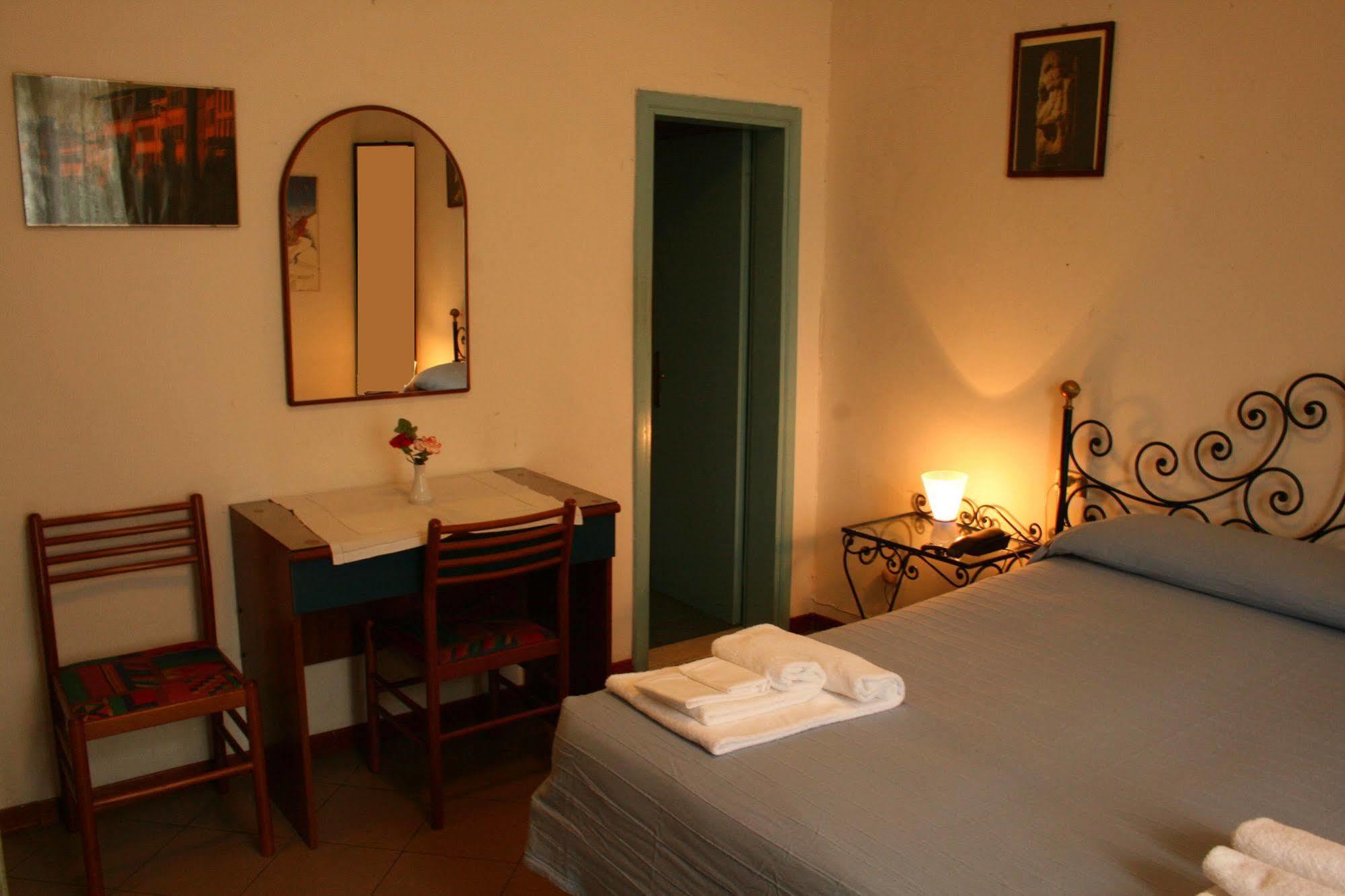 פירנצה Hotel Fedora חדר תמונה